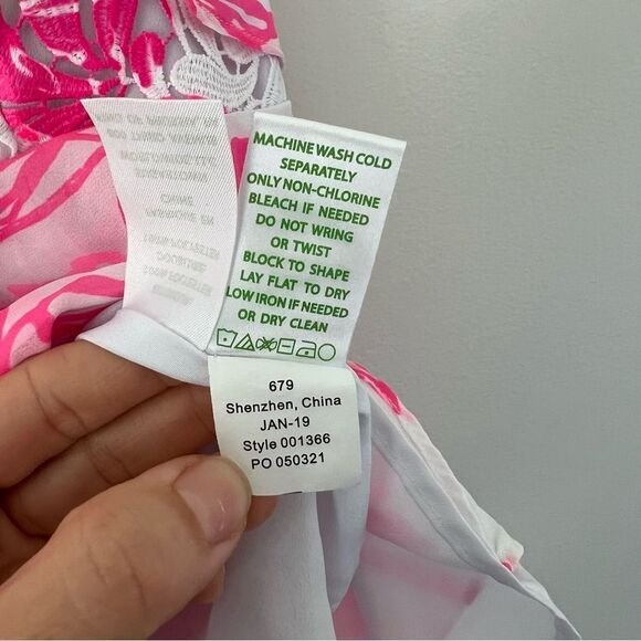 Lilly Pulitzer Olive Ruffle Tiered Top Size 8 Pink Floral Sleeveless - Picture 9 of 9